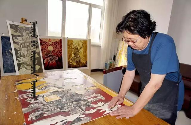 乌恩琪版画作品欣赏