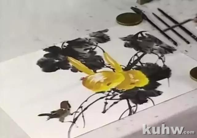 教程 | 国画里的葫芦,如何用七步画出来