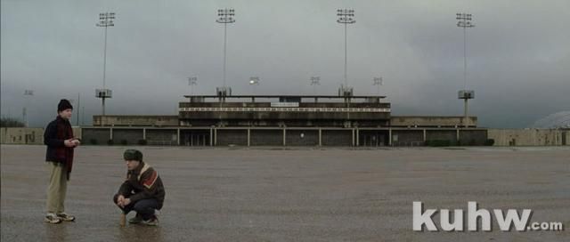 绘画中如何表现出人物和空间的透视感？