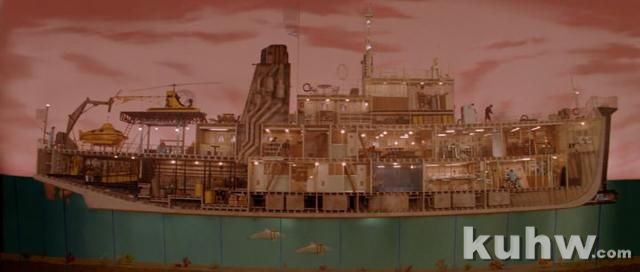 绘画中如何表现出人物和空间的透视感？