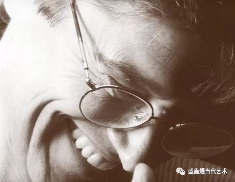 俄罗斯艺术家谢尔盖·<a href=https://www.kuhw.com/e/tags/?tagname=%E8%B0%A2%E5%B0%94%E7%9B%96%C2%B7%E6%96%AF%E7%B1%B3%E5%B0%94%E8%AF%BA%E5%A4%AB target=_blank class=infotextkey>斯米尔诺夫</a>简介