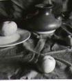 结构素描静物写生（盘子、苹果、陶瓶组合）